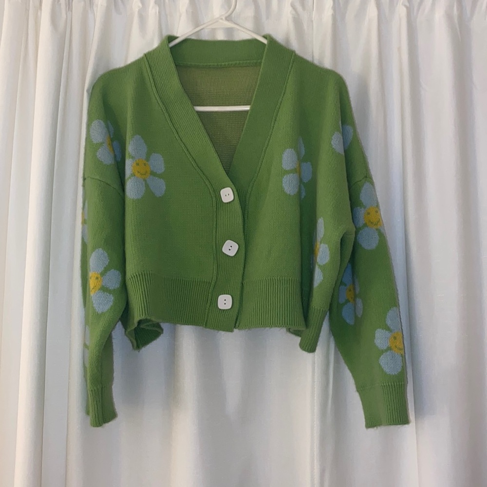 Amazon cute floral green sweater